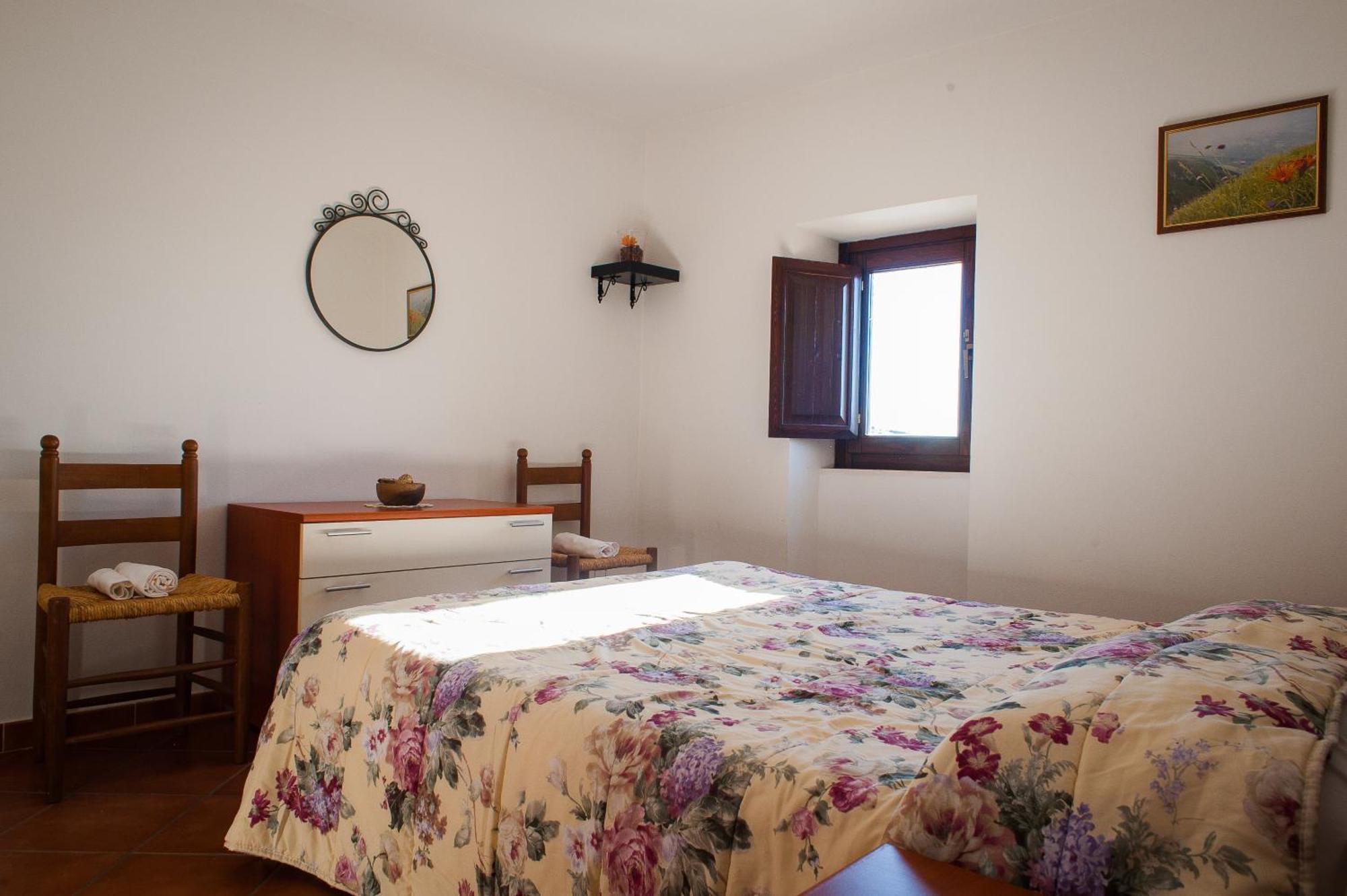 Casa Ladyhawke Apartment Santo Stefano Di Sessanio Exterior foto